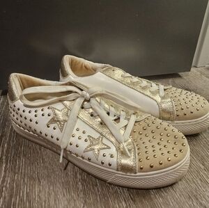 Gold and White Star-Studded Women's Sneakers